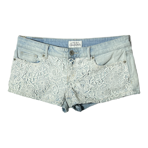 Aeropostale Junior girls low rise jean short shorts w/ lace design, Size 5/6