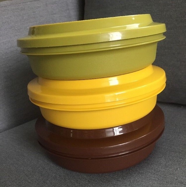 Vintage Tupperware SealNServe 18 oz Bowls With Plate Lids eBay