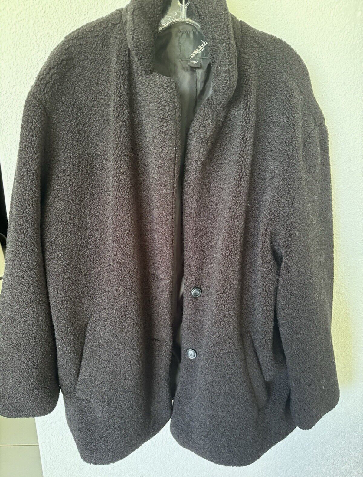 Picture 2 of 4