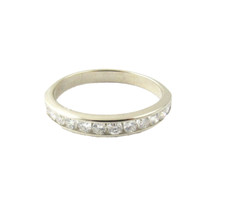 14 Karat White Gold Diamond Wedding Band Ring Size 7.5 4779