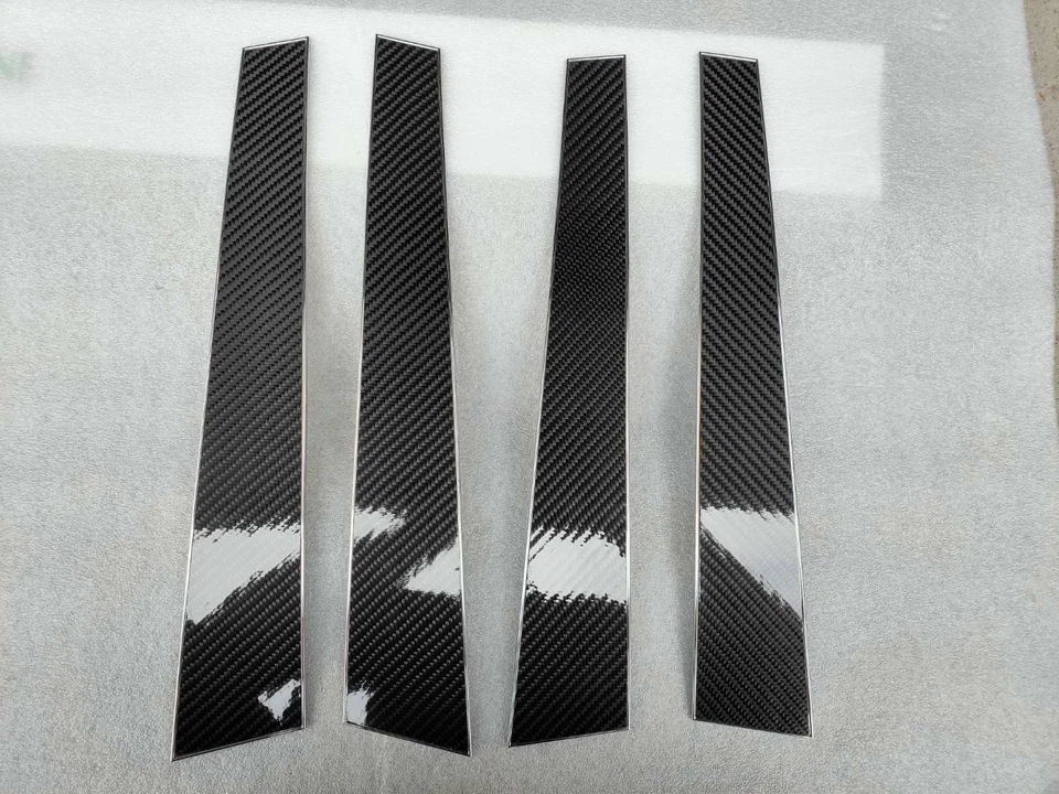 Pilar central de aluminio con fibra de carbono 3D 1994-2000 para Mercedes W202 Clase C Foto 2 de 3