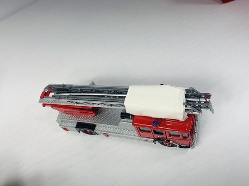 Corgi Nine Double Nine CC10305 AEC Mercury/Merryweather 100ft Ladder FIRETRUCK - Picture 9 of 11