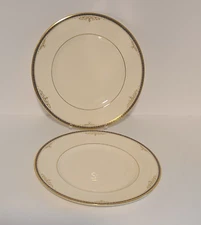 MINTON BONE CHINA MARLBOROUGH PATTERN DINNER PLATE 10-3/4" ENGLAND PER PIECE