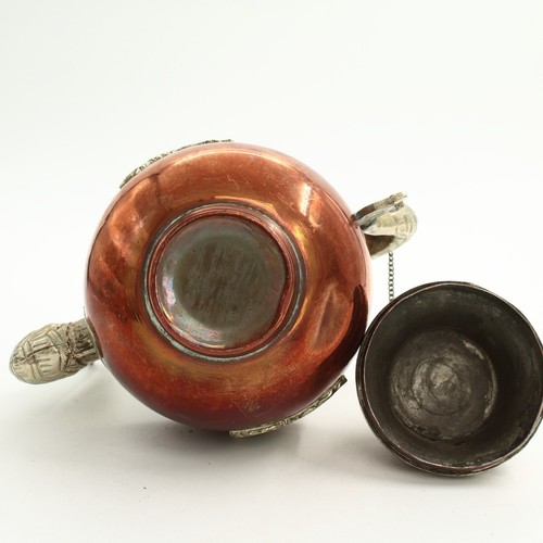 Tibetan Teapot in Copper and White Metal with Dragon Motifs - Picture 10 of 24