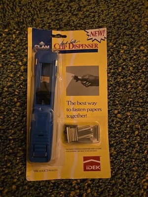 IDEK Clam Paper Clip Dispenser #40 Hold up to 8 Regular Clips up to 40 Sheets