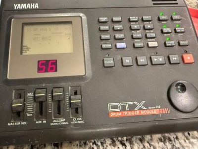 YAMAHA DTX 2 Version 2.0 Drum Module - fading screen - w/ AC adapter
