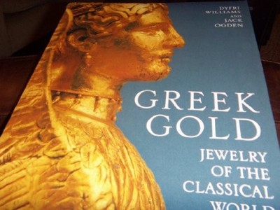 Greek Gold: Jewelry of the Cla - ACCEPTABLE