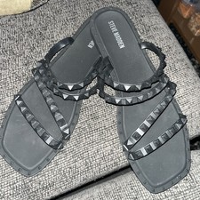 steve madden all black sandals size 9