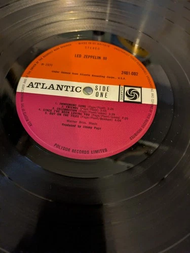 Led Zeppelin III A5/B6 Red/Plum Celebration Error Original Lp