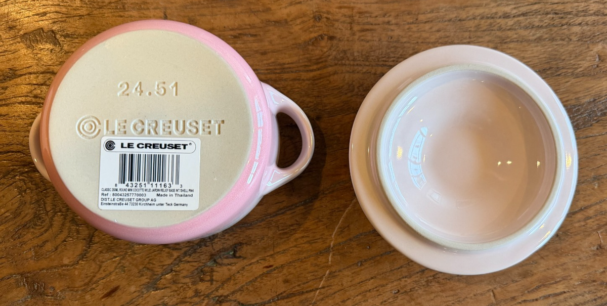 LE CREUSET 小型スープカップ ホワイト ピンク Le Creuset Stoneware Jardin Relief Collection 8 oz Mini Cocotte