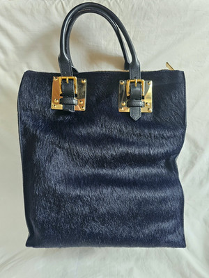 Atemberaubende dunkelblaue Ponyledertasche mit Schulterriemen