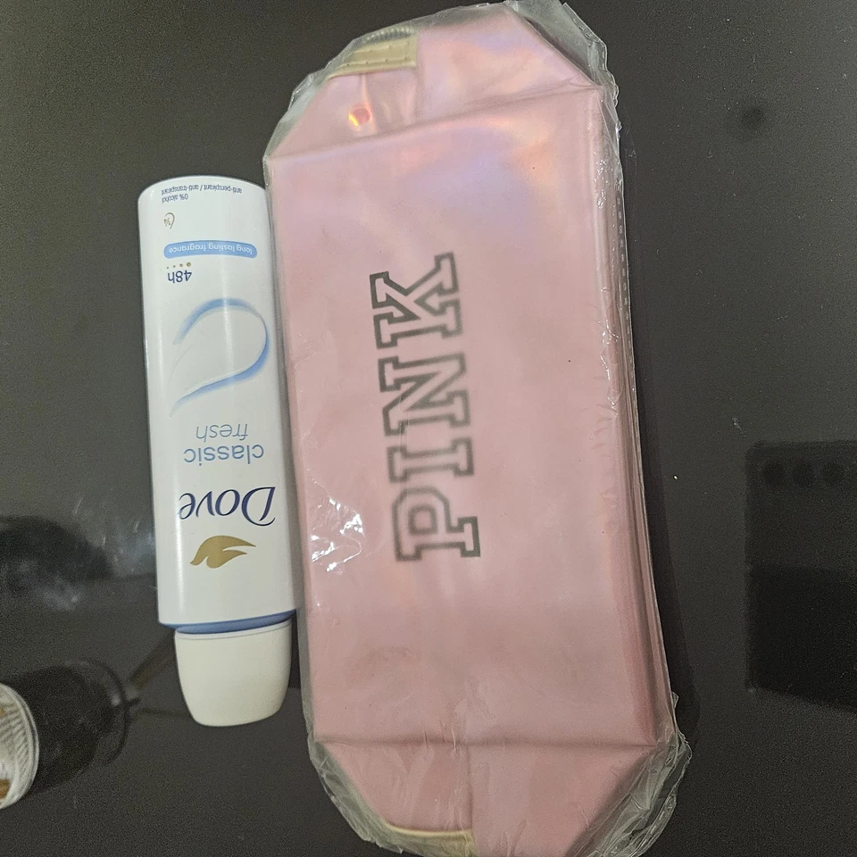 Victorya Secret Pink Makeup Bag / Cosmetic Case Brand New - Image 2 of 2