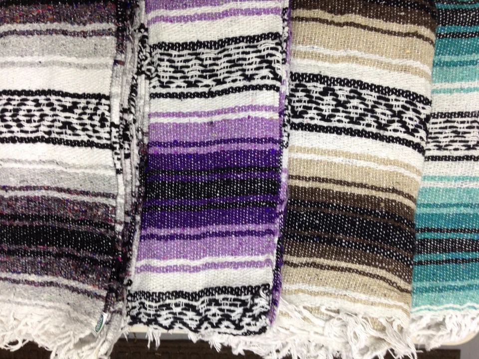 Genuine Falsa Mexican Blanket Hand Woven Serape Throw Yoga Mat Made in Mexico  - Image 2 of 4