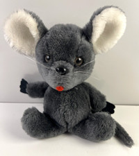 R. Dakin  Co Vintage 1975 Plush Stuffed Gray Mouse Poseable Jointed