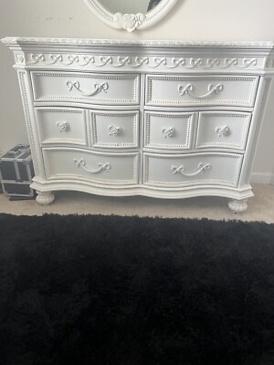 disney princess dresser set Disney Princess 5 Piece Twin Size Bedroom set furniture used