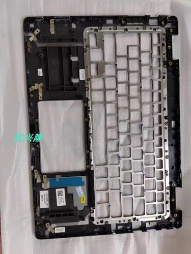 Nueva funda superior plateada C para reposamanos Dell Inspiron 13MF 7000 / 7368 / 7378 - Imagen 2 de 7