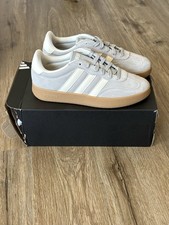 adidas Barreda Men's 9.5 Grey Cream White Gum KI4217 Brand New