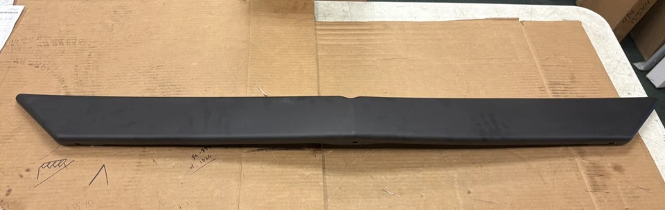 Chevrolet Camaro Pontiac Firebird 1967-1968 reproducción de alerón delantero Foto 2 de 4