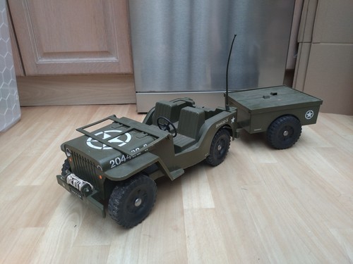 Vintage Original Action Man Jeep und Supply Trailer Cherilea