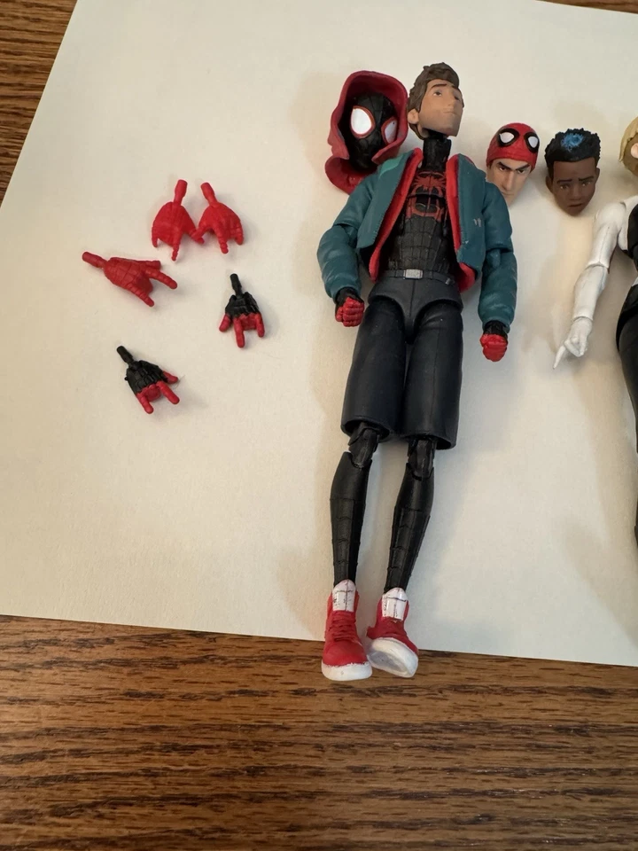 Marvel Legends SpiderMan Into the Spider-Verse Loose Lot Miles, Gwen, Peter Pig - Image 2 of 4