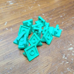 Lego Green Bracket 2 x 2 - 1 x 2 Centered - Qty 12