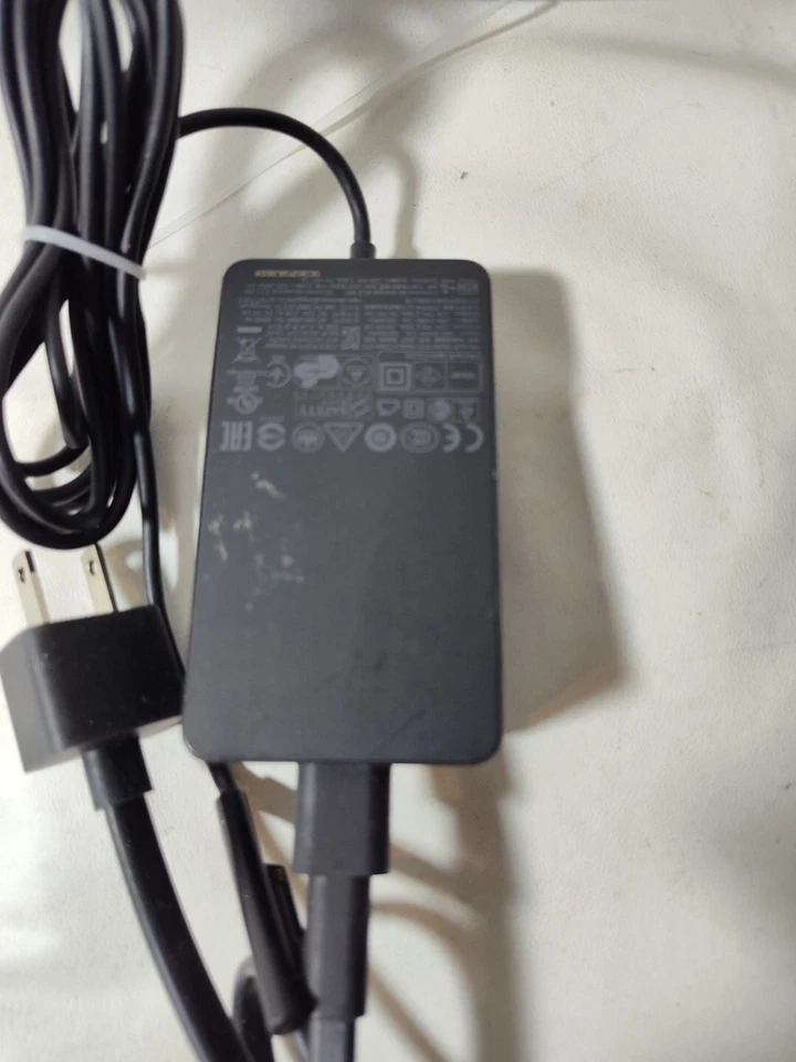 Genuine Microsoft 1625 Surface Pro 3/4 Wall Charger AC Adapter with Power Cord - Image 2 of 4