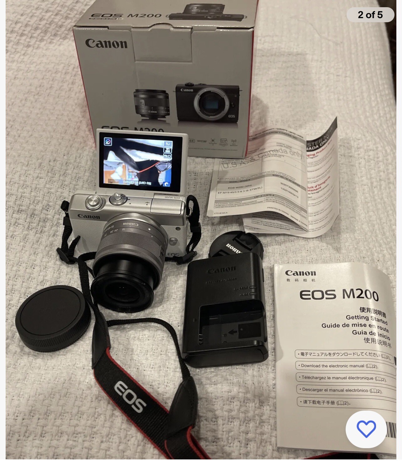 Canon EOS M200 24.1 MP Mirrorless Interchangeable Lens Camera Black