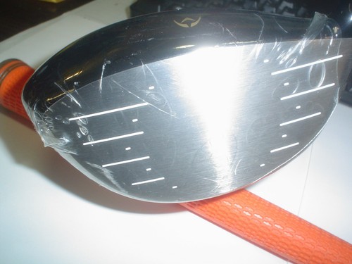 Honma BERES S-05 Driver 10.5 Brand New still in plastic! 10 out of 10! RightHand - Picture 2 of 4