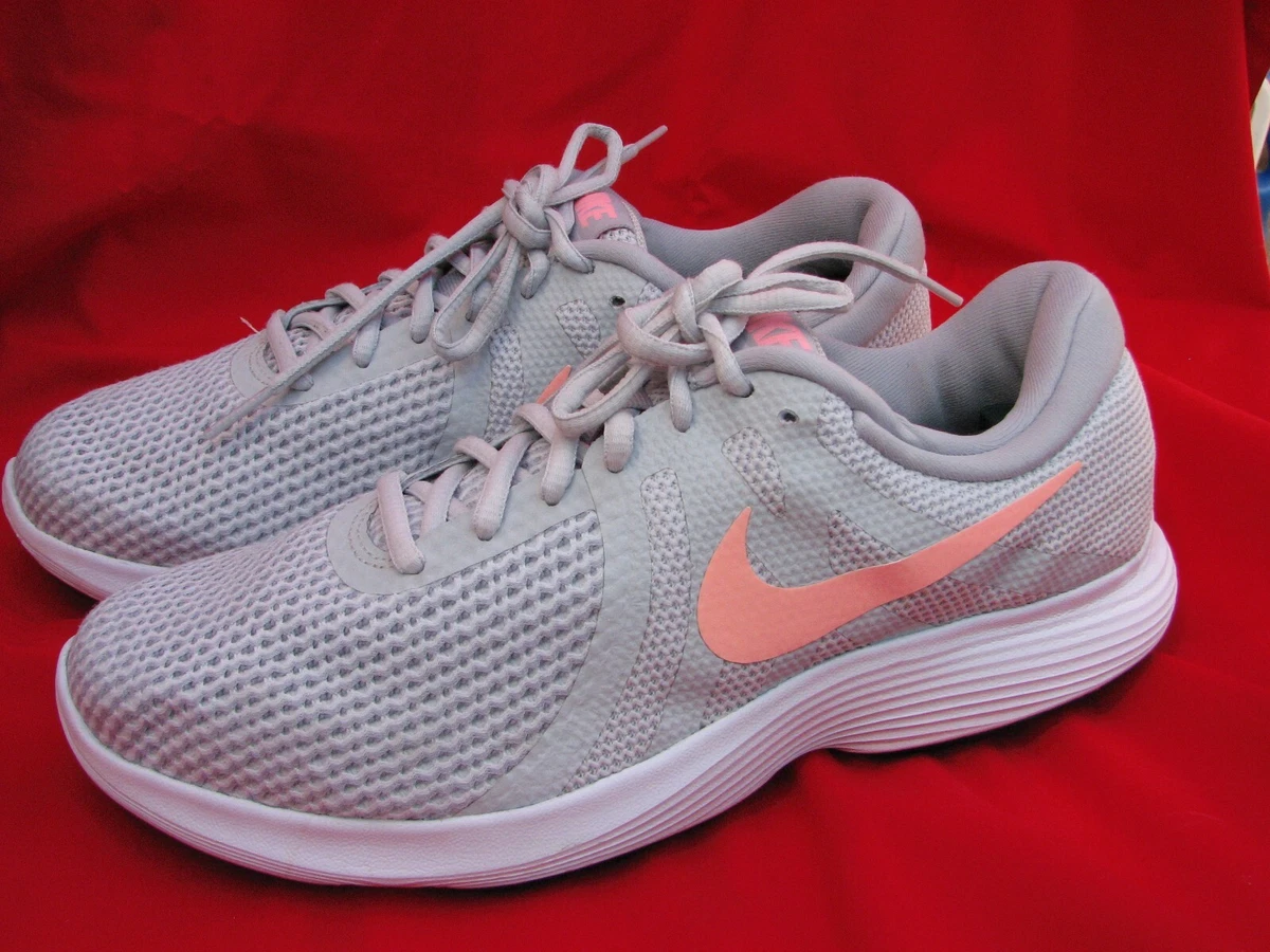 Nike revolution 4 women's red sale