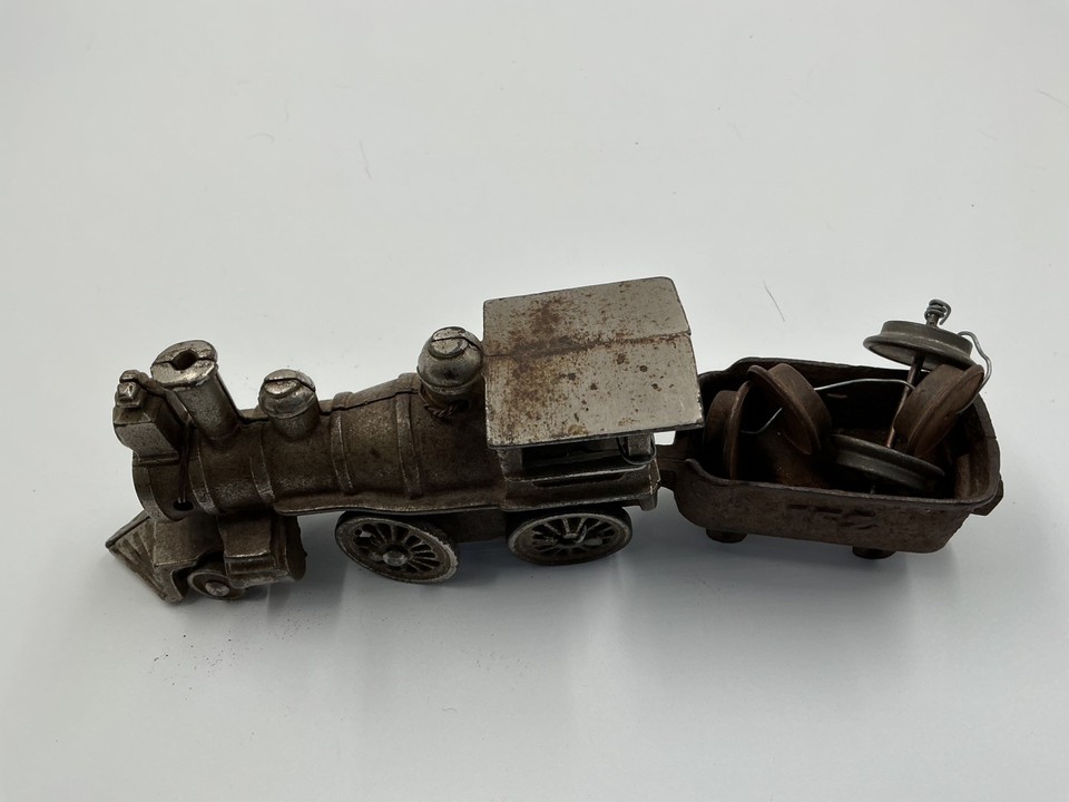 Antique Dent Hardware? Cast Iron Toy Train Engine & Tender #52 ...