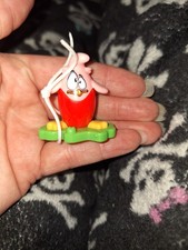 Kinder Surprise figurine red chicken char. part of a series of pullapart figures