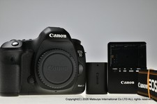 Canon EOS 5D Mark III 22.3MP Perfect Body Digital Camera