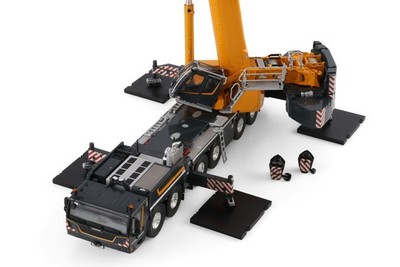 Liebherr LTM 1300-6.4 Liccon 3 with jib mobile crane WSI truck