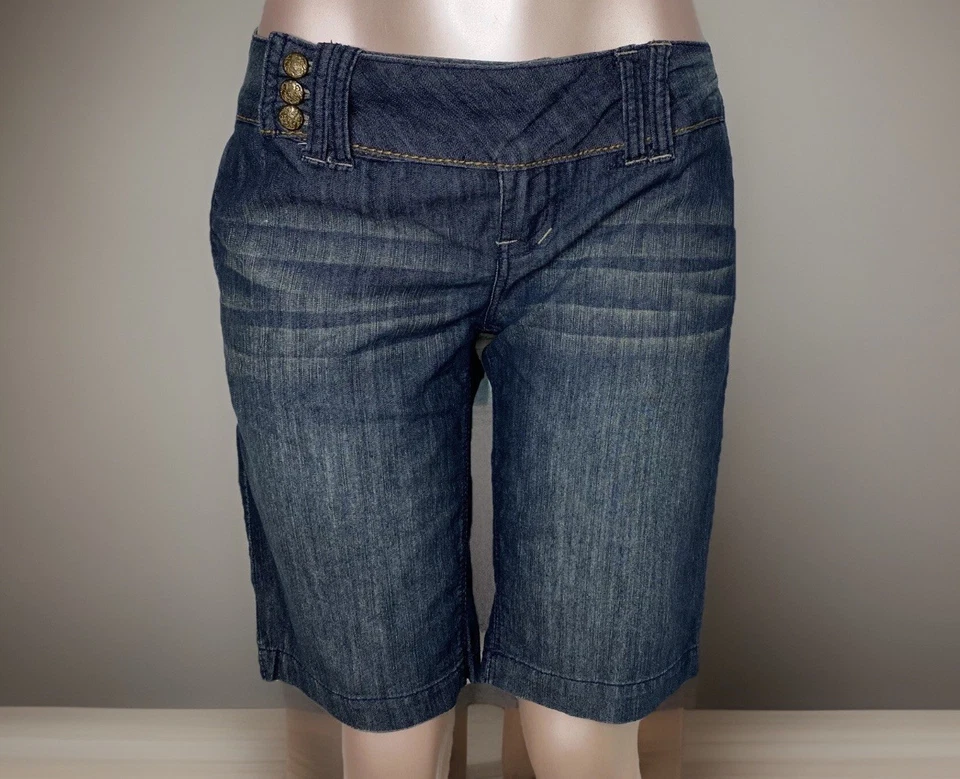 Bermudas botines de tiro súper bajo Y2K largas ligeras pantalones cortos de mezclilla para mujer 7 Foto 2 de 4