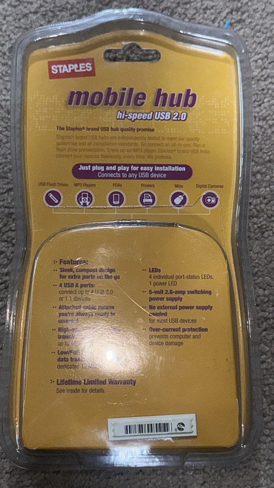 Staples Mobile 4 Port Hub HI-speed USB 2.0 NEW IN SEALED PACKAGED - Image 2 of 2