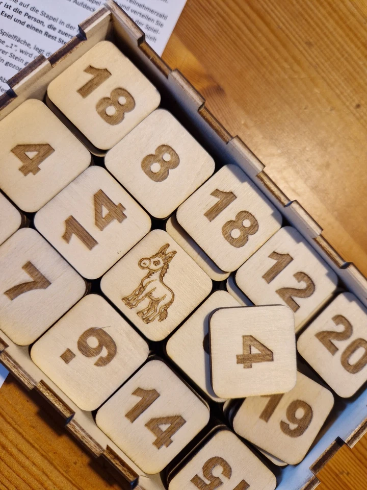 Eselchen das Original, das Eselspiel mit 121 Spielsteinen in schicker Holzbox - Bild 3 von 4