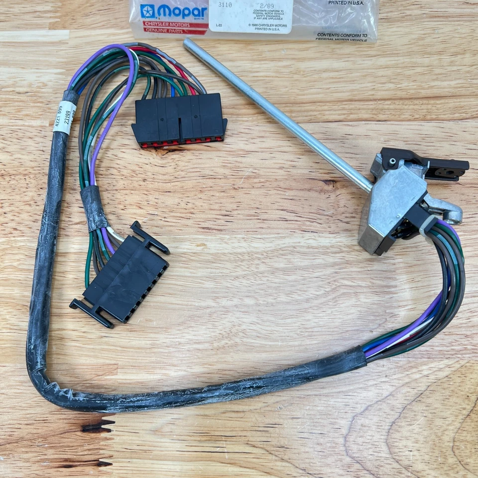 Interruptor de lavadora limpiaparabrisas de 2 velocidades 1986-87 New Yorker LeBaron Aries Reliant 4221899 NOS Foto 2 de 4