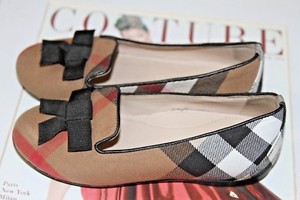 infant burberry trainers