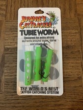 Junnies Cat Tracker Tubie Worm Green