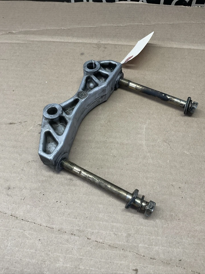 2003 Nissan 350z Infiniti G35 AC Compressor Bracket for Early 2003 Models - Image 2 of 4