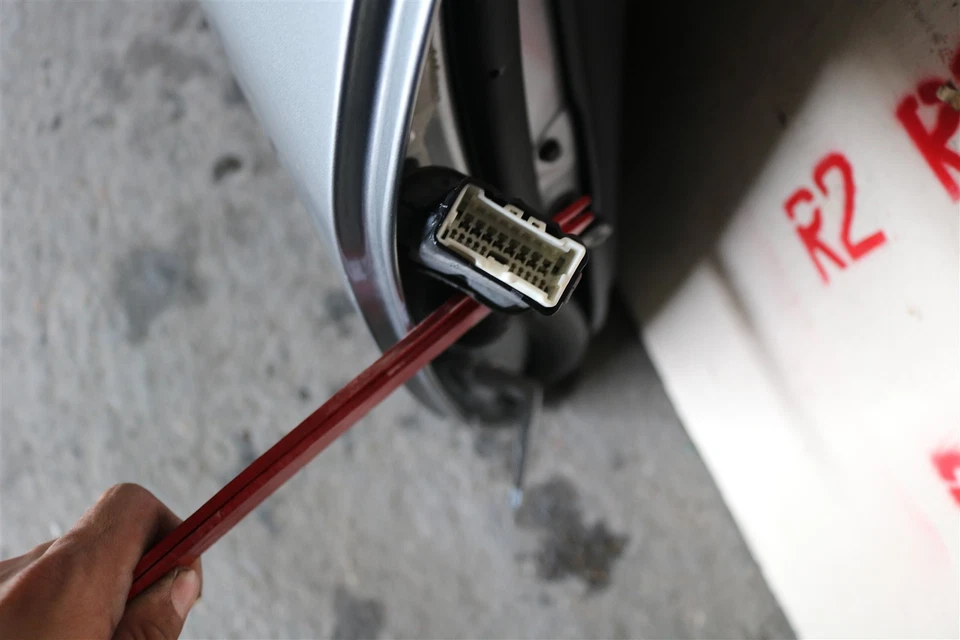 2007-2008-2009 INFINITI M35 RIGHT REAR DOOR  Foto 3 de 4