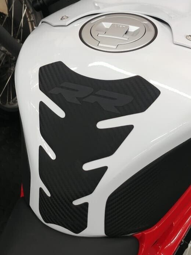 RubbaTech BMW S1000RR rubber tank pad - Value Bundle - Picture 3 of 7