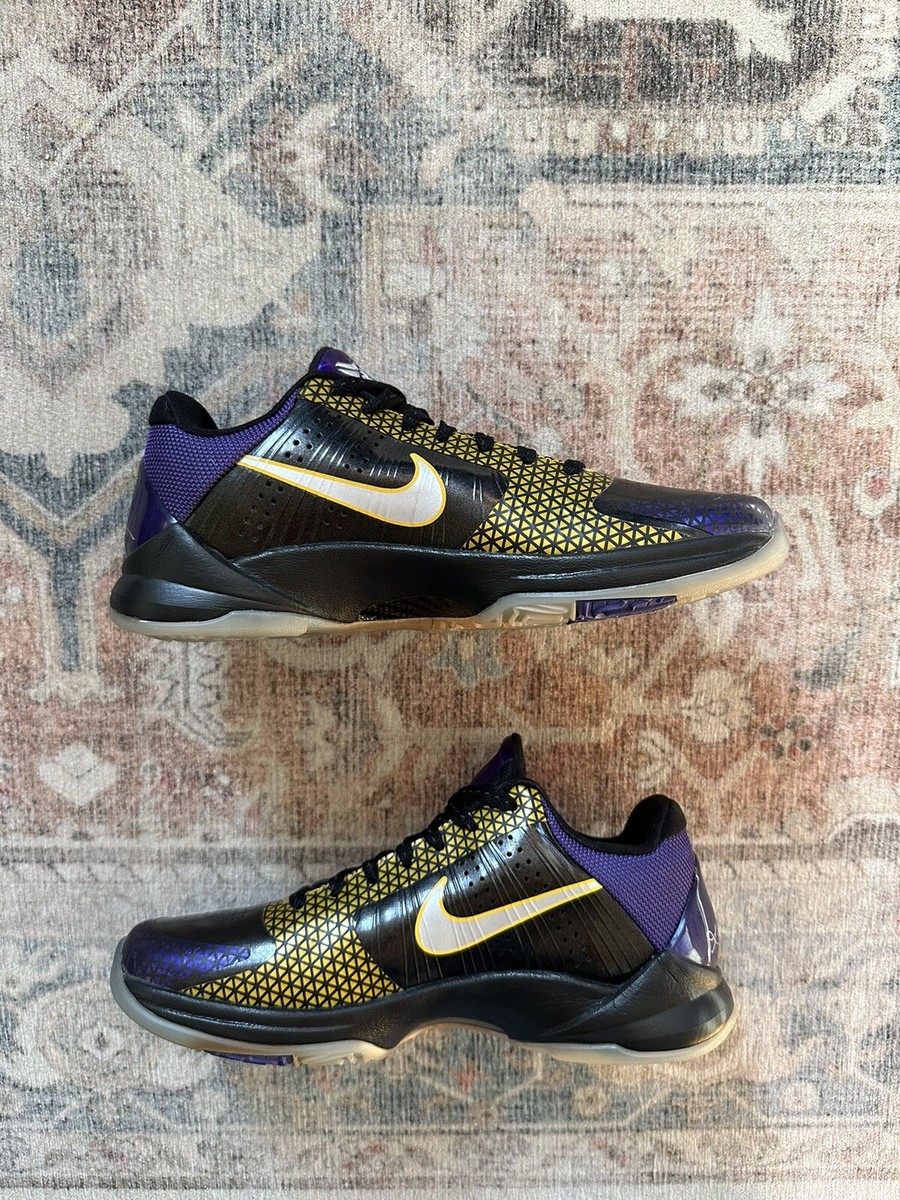 Kobe 5シューズ 黒/紫/金 RARE🔥 Nike Kobe 5 Lakers Away Black Gold Purple Sneakers Sz 10C