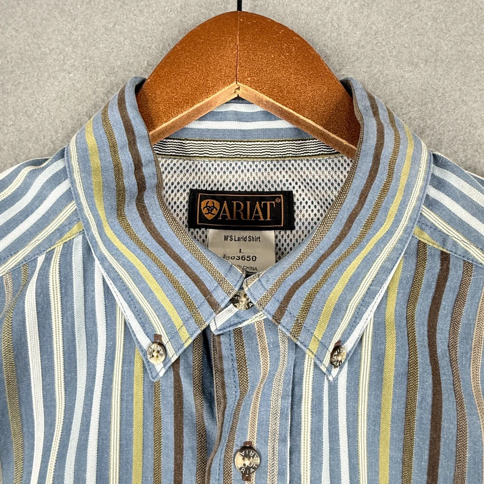 Camisa Ariat Para Hombres Grande Larid Rayas Manga Larga Con Botones Vaquero Occidental Foto 3 de 4