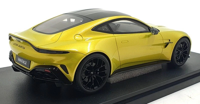 GT Spirit 1/18 Scale Resin GT514 - Aston Martin Vantage - Cosmopolitan Yellow - Image 2 of 4