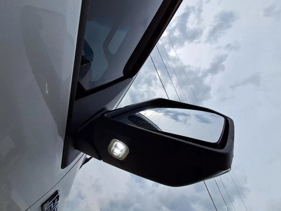 Espejo retrovisor derecho usado se adapta a: Ford F150 2017 camioneta pedestal eléctrico plegable Foto 2 de 4