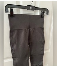 NEW SET ACTIVE Sculptflex Women s Leggings Sz S Color Grey
