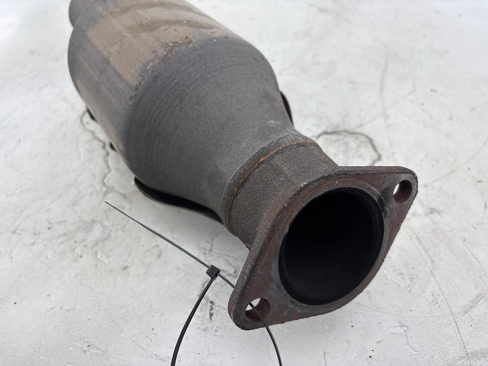 Kia Sorento 2016-2020 silenciador de escape convertidor catalítico OEM 28950-2GBG7 Foto 4 de 4