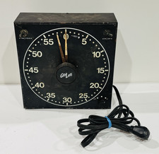 GraLab Model 300 Analog Darkroom Timer w/ Safelight  Enlarger Outlets, Tested