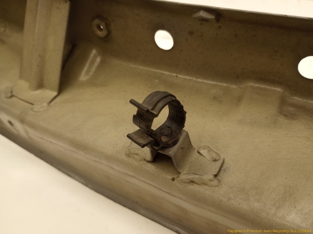 Maserati Quattroporte M139 Radiator Core Support Assembly Fits 2003-2008 03 04